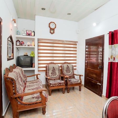 Koonamparayil Home Stay Munnar Anaviratty-Family Only Luaran gambar