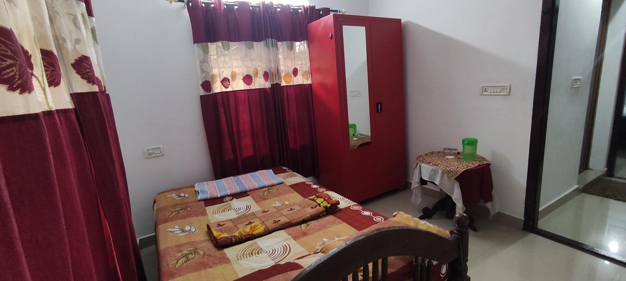 Koonamparayil Home Stay Munnar Anaviratty-Family Only Luaran gambar