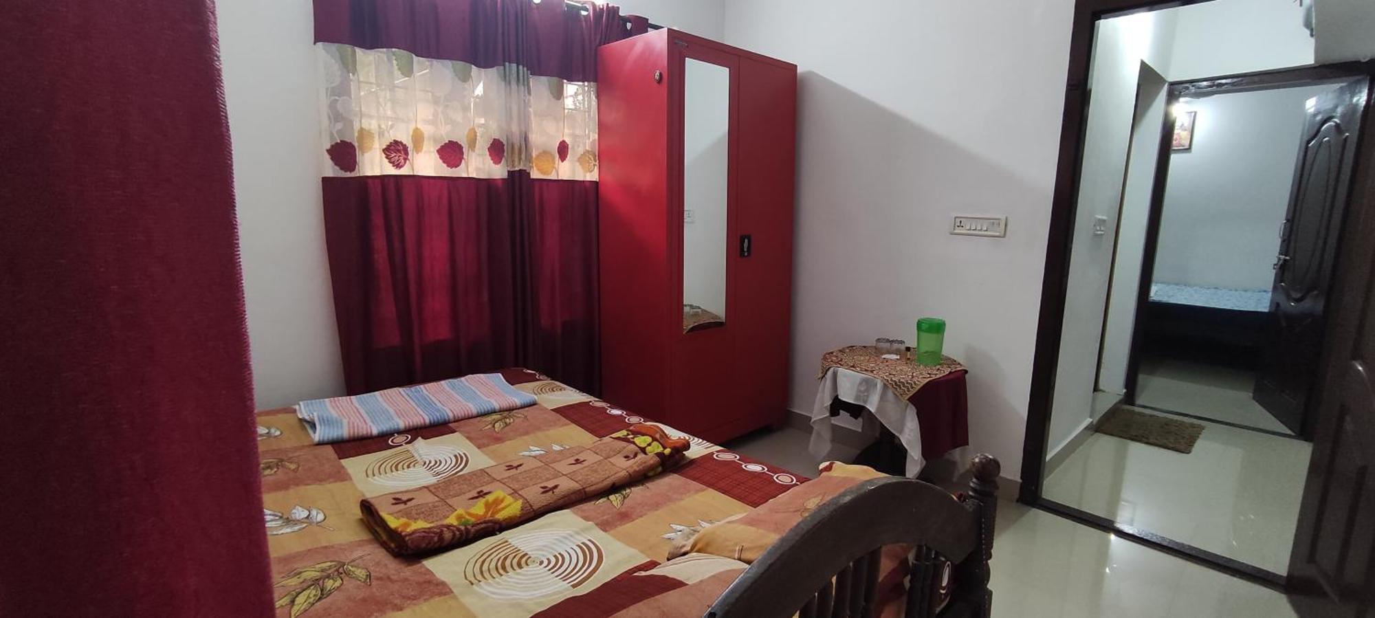 Koonamparayil Home Stay Munnar Anaviratty-Family Only Luaran gambar